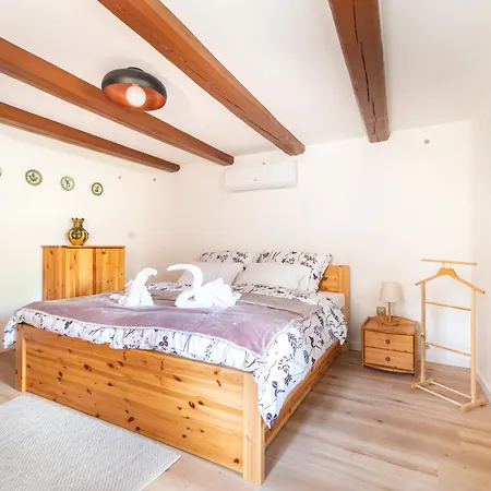 Grand 42 Vendeghaz Holiday home Balatonbereny