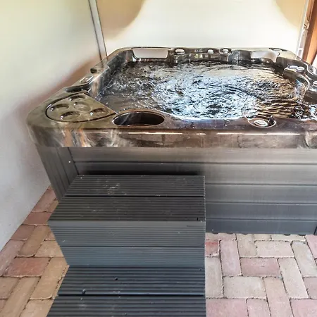 Holiday home Grand 42 Vendeghaz Balatonbereny
